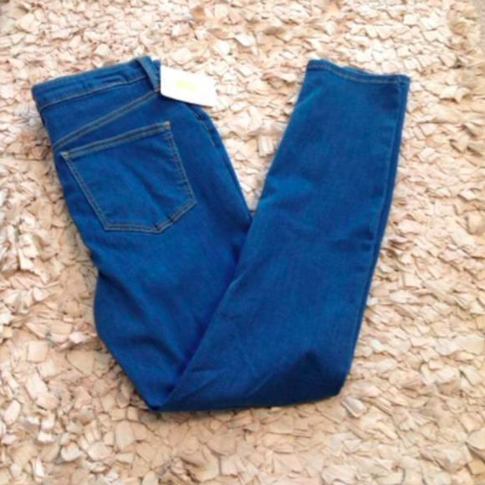 Free People Long&Lean Destroyed High Rise Jeggings - Picture 5 of 8